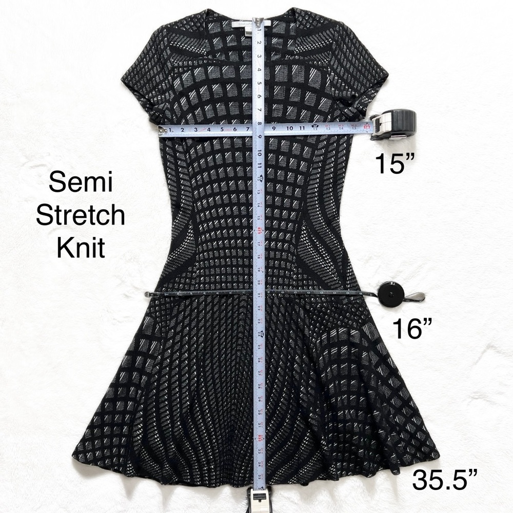 SOLD-Diane Von Furstenburg Black Short Sleeve Wool Blend Jacquard Knit Dress - Picture 11 of 11
